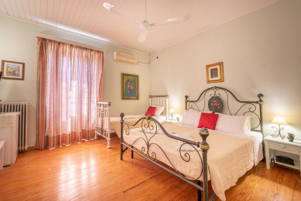 Quarto do Archontiko Petrettini Boutique Hotel