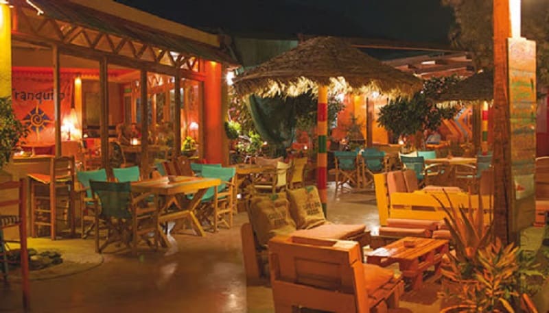 Bar Tranquilo em Santorini