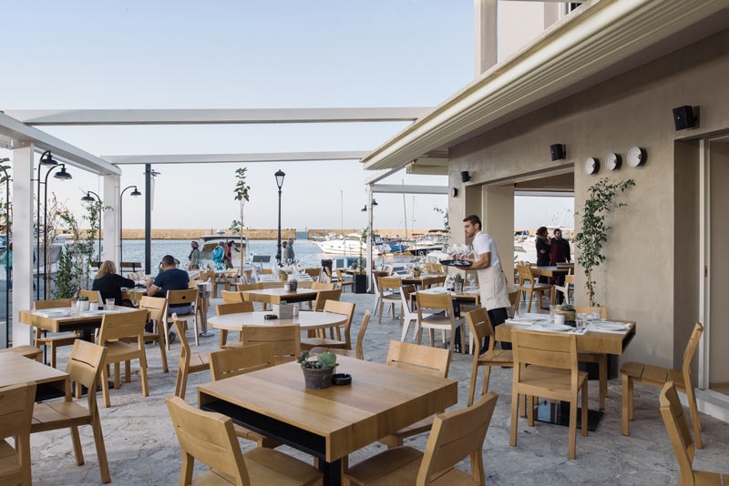 Restaurante em Creta