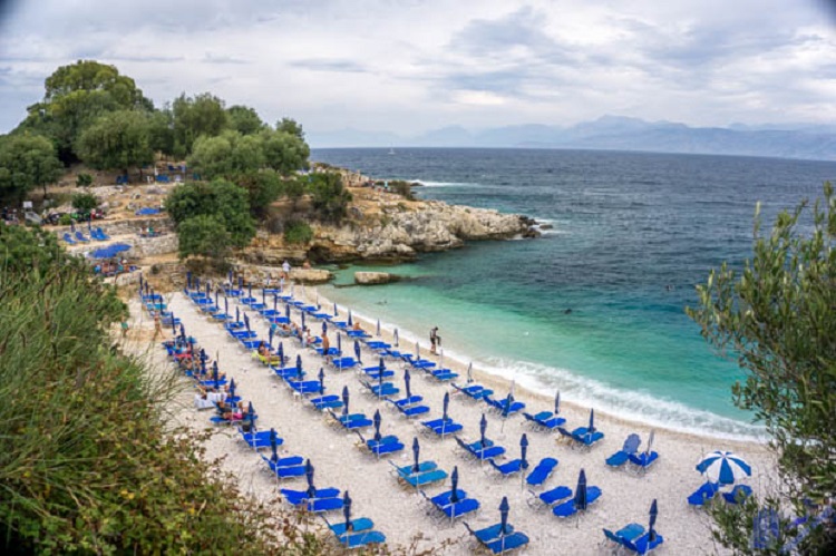 Praia Bataria em Corfu
