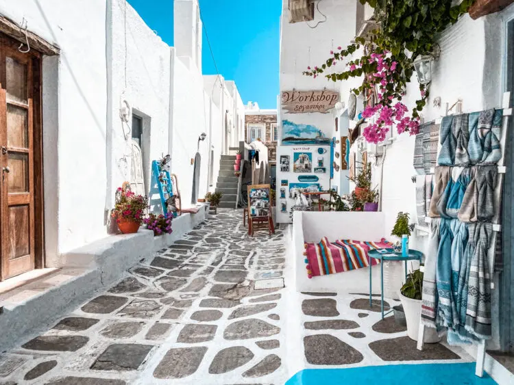 Compras na ilha de Paros: ruas